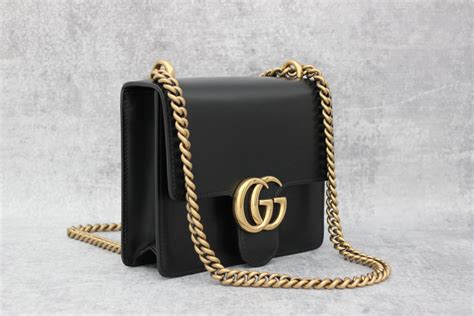 gucci bag small chain.